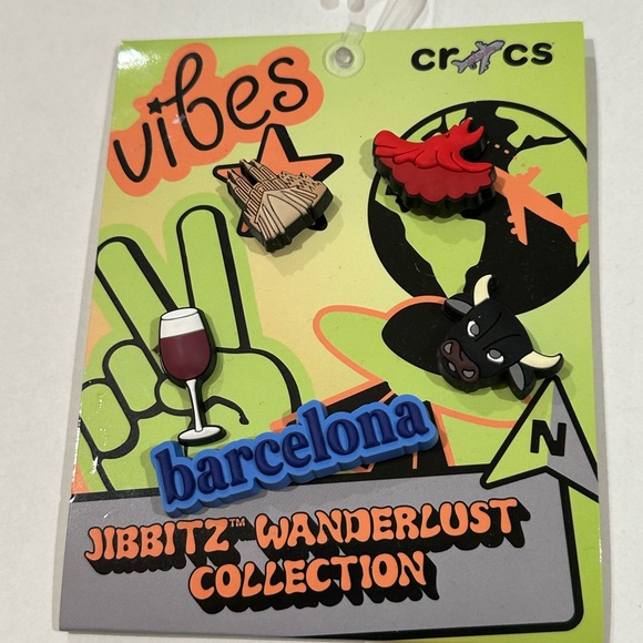 CROCS Jibbitz Wanderlust City Collection 5 pack Shoe Charm BARCELONA NEW - Picture 2 of 4